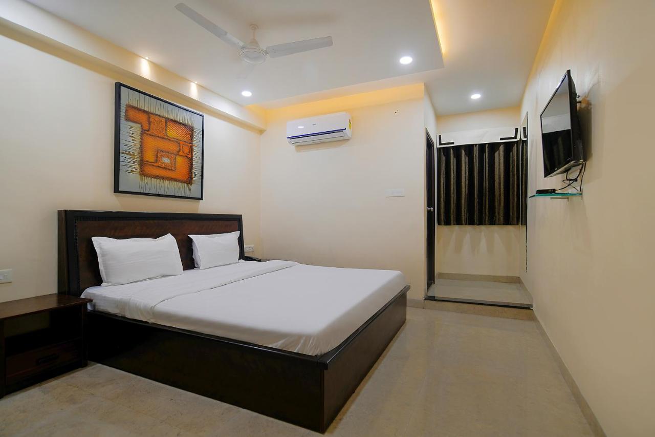 FabHotel Imperial Regency Indore Buitenkant foto