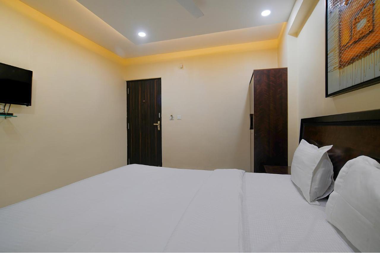 FabHotel Imperial Regency Indore Buitenkant foto